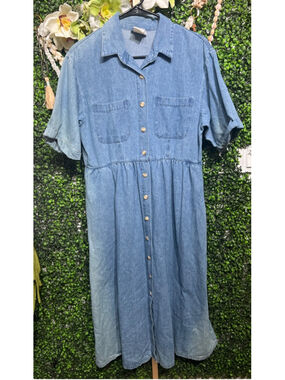 FADS VTG 90’s Empire Waist Blue Denim Button Down Short Sleeve Midi Dress Medium